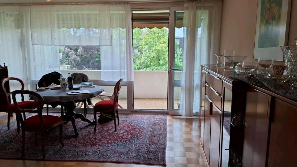Etagenwohnung Ratingen Tiefenbroich - 3 Zimmer, 79 m&sup2;, 300.000&euro; | Angebot:27453463