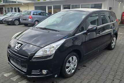Peugeot 5008 275.000 km 1.650 &euro; Velbert 42553