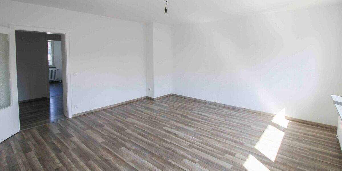 Etagenwohnung Duisburg Rumeln-Kaldenhausen - 3 Zimmer, 74 m&sup2;, 165.000&euro; | Angebot:26451842