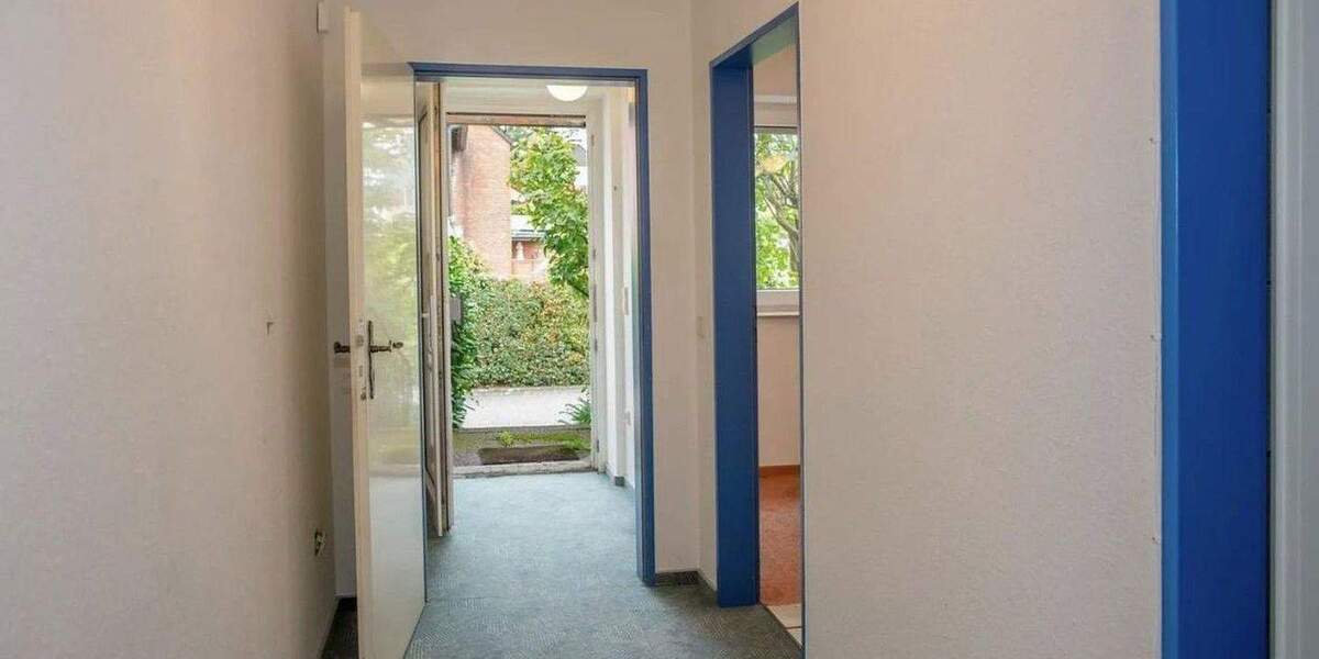 Bungalow mit großer Grundfläche Fußbodenheizung & Dämmung 1 zimmer