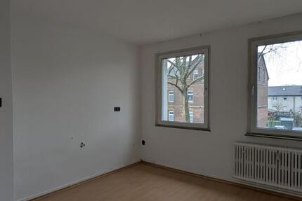 Wohnung Duisburg Hamborn - 5 Zimmer, 95 m&sup2;, 699&euro; | Angebot:25743427