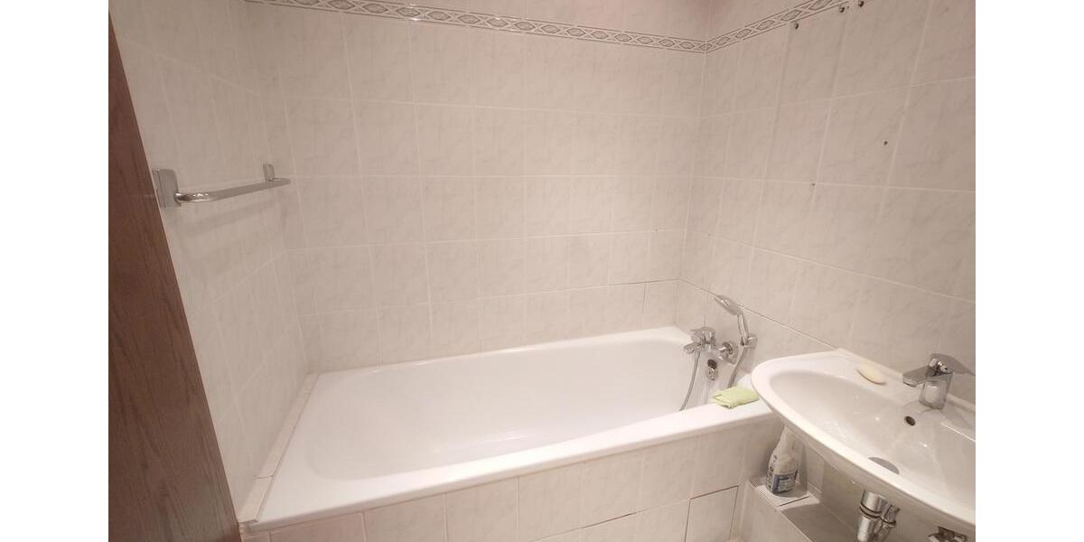 Lichtdurchflutete 3-Zimmerwohnung mit Balkon gepflegter Wohnlage 3 zimmer