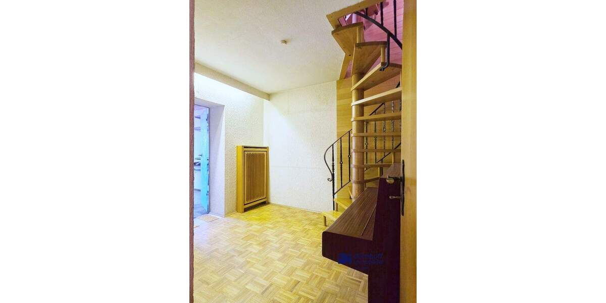 Reihenmittelhaus Dortmund / Dorstfeld Dorstfeld - 7 Zimmer, 139 m&sup2;, 390.000&euro; | Angebot:24470342