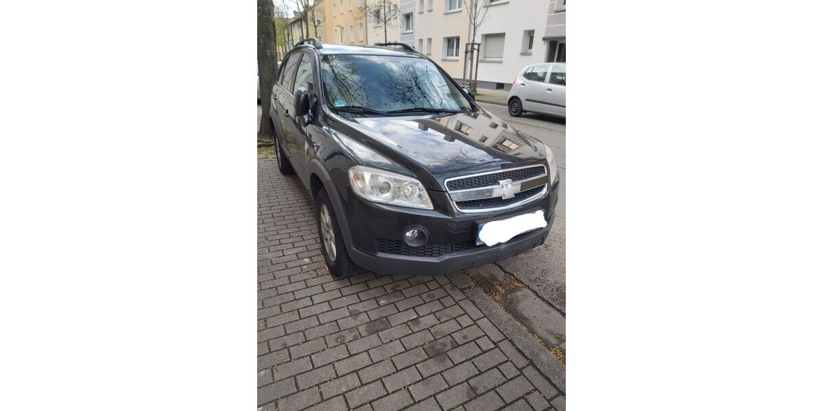 Chevrolet Captiva 97.000 km 6.000 &euro; Essen 45141