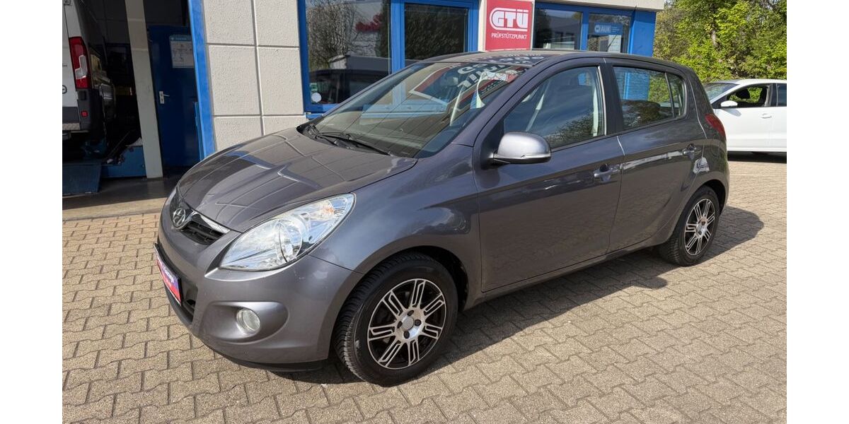 Hyundai i20 222.886 km 3.499 &euro; Bochum 44894