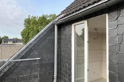 ~ Frisch renoviert + mit tollem Balkon ~ zimmer