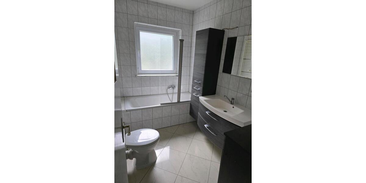 Etagenwohnung Herne Baukau - 5 Zimmer, 116 m&sup2;, 210.000&euro; | Angebot:27474966