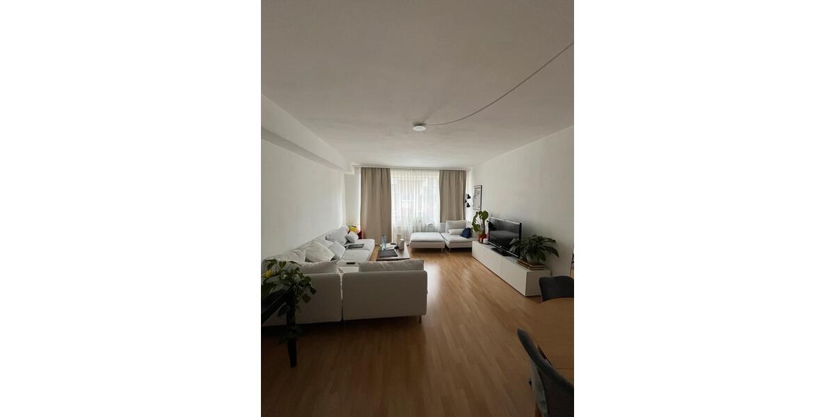 Etagenwohnung Düsseldorf Pempelfort - 2 Zimmer, 63 m&sup2;, 1.350&euro; | Angebot:26638433