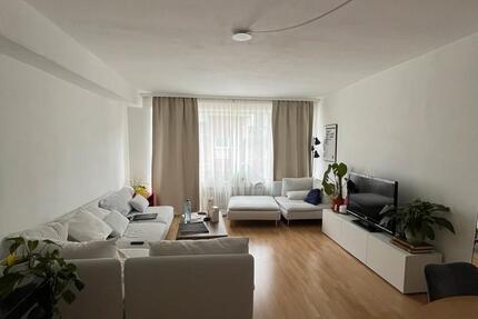 Wohnung Düsseldorf Pempelfort - 2 Zimmer, 63 m&sup2;, 1.350&euro; | Angebot:26638433