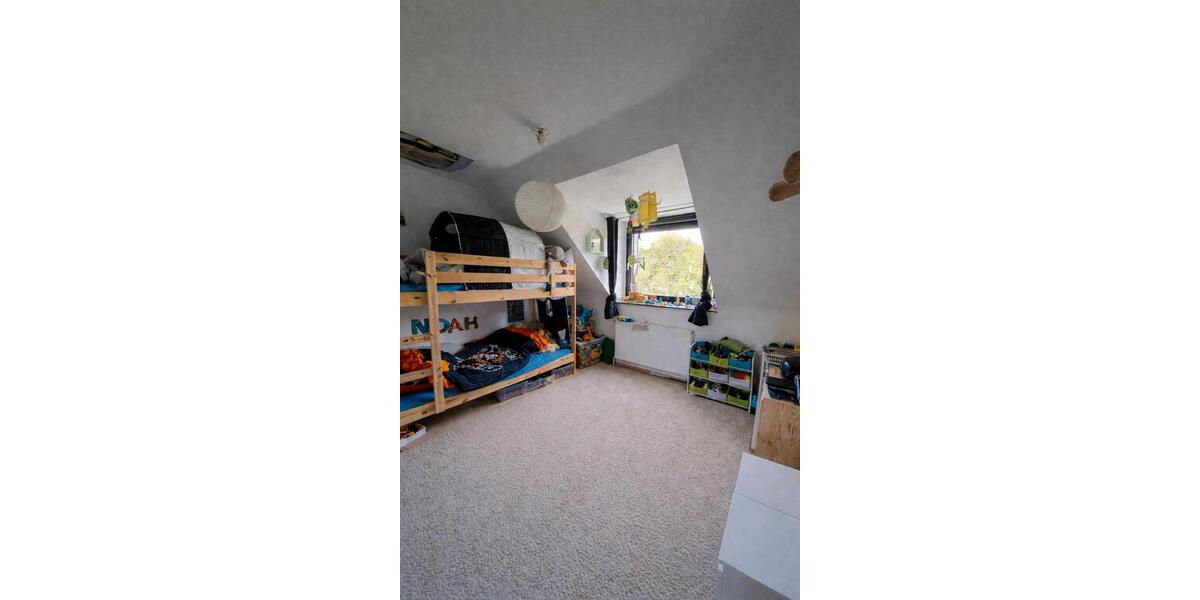 Dachgeschoßwohnung Essen Stadtbezirk IV - 3 Zimmer, 67 m&sup2;, 855&euro; | Angebot:26441293