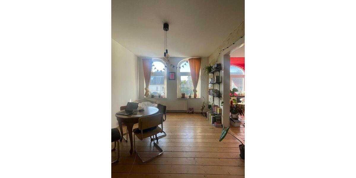 Etagenwohnung Essen Stadtbezirk IV - 4 Zimmer, 104 m&sup2;, 780&euro; | Angebot:25782671
