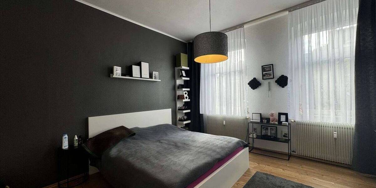 Reihenmittelhaus Oberhausen - Sterkrade Sterkrade-Mitte - 1 Zimmer, 300 m&sup2;, 369.000&euro; | Angebot:21504558