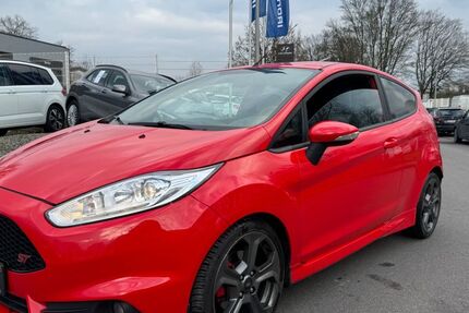 Ford Fiesta 83.000 km 9.990 € Datteln 45711
