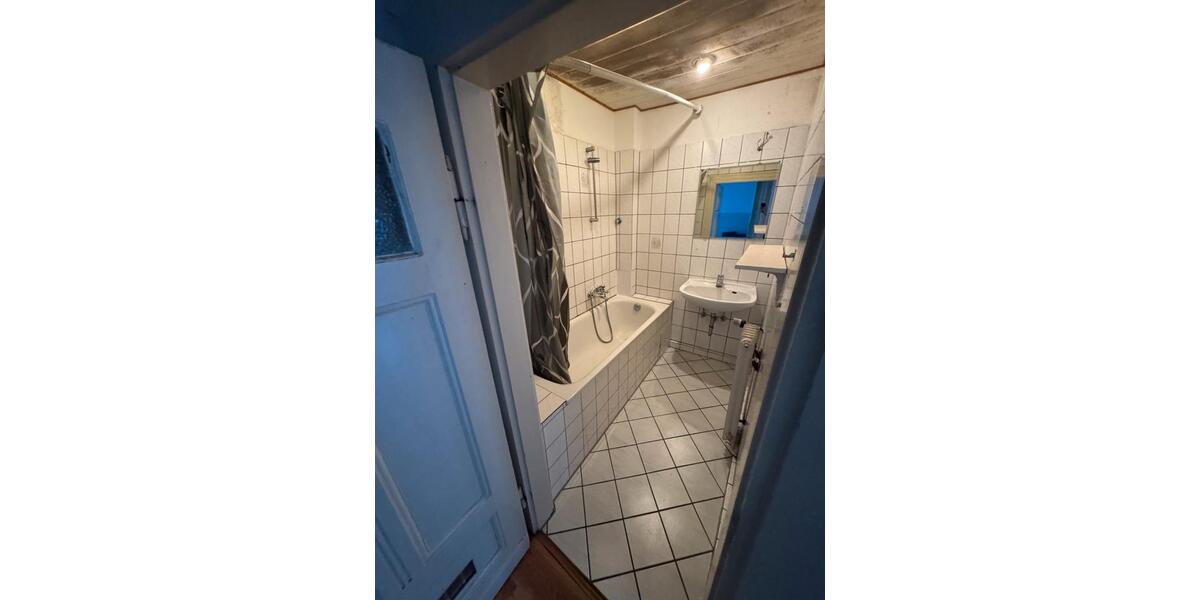 Vermiete wohnung in Hörde 90 Qm 2 Schlafzimmern 3.5 zimmer