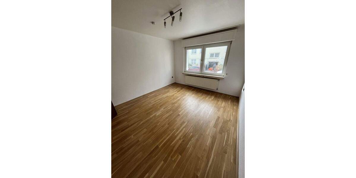 Etagenwohnung Essen Frintrop - 3 Zimmer, 61 m&sup2;, 569&euro; | Angebot:25803997