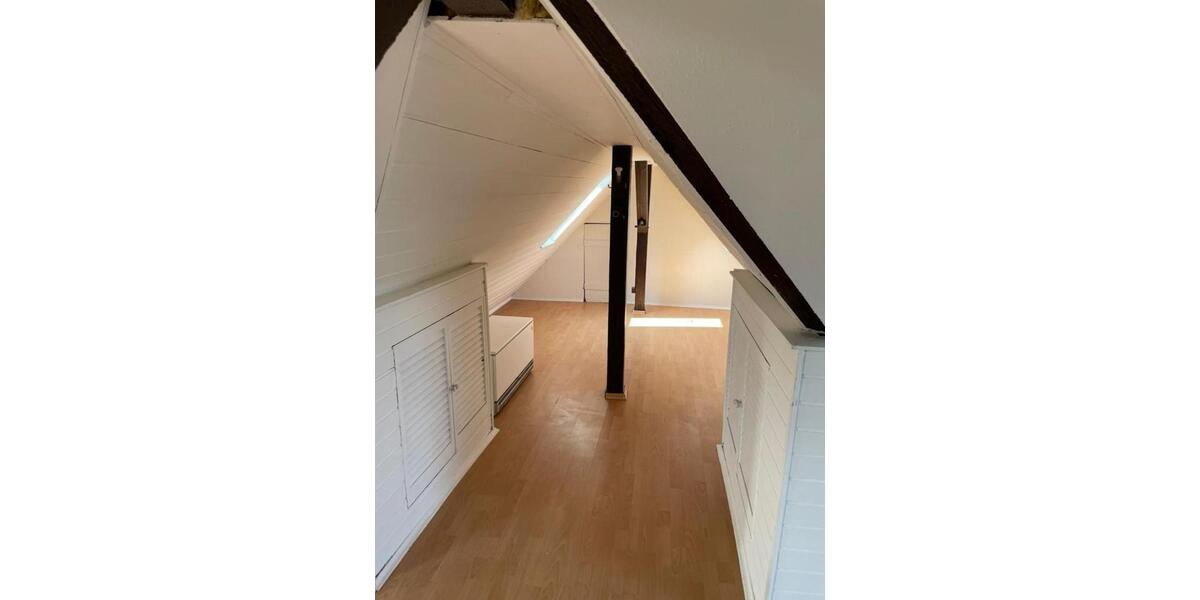 Maisonettenwohnung Essen Stadtbezirk V - 1 Zimmer, 60 m&sup2;, 400&euro; | Angebot:25646301