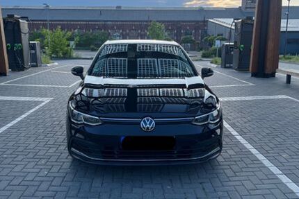 VW Golf 99.054 km 17.990 &euro; Dinslaken 46537