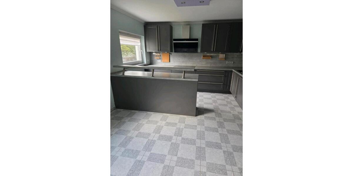 Erdgeschoßwohnung Gelsenkirchen Gelsenkirchen-West - 5 Zimmer, 130 m&sup2;, 293.000&euro; | Angebot:26214432