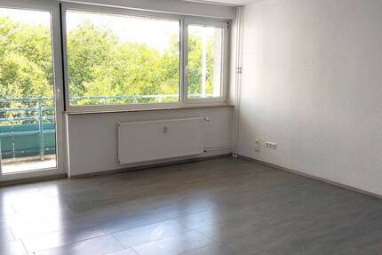 Wohnung Gelsenkirchen Feldmark - 3 Zimmer, 83 m&sup2;, 589&euro; | Angebot:26917383