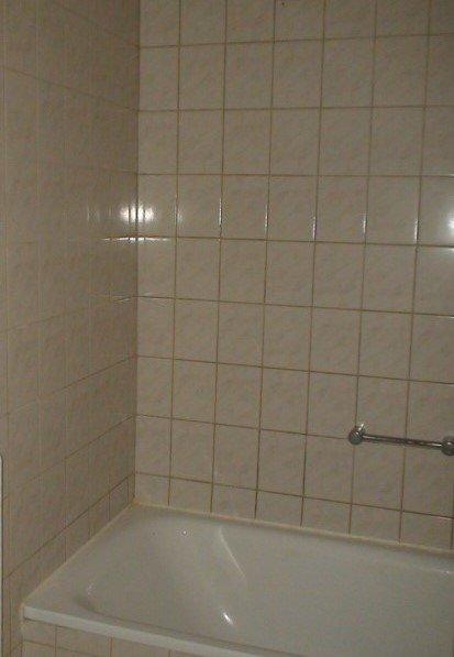 Dachgeschoßwohnung Oberhausen - 3 Zimmer, 70 m&sup2;, 120.000&euro; | Angebot:26945409