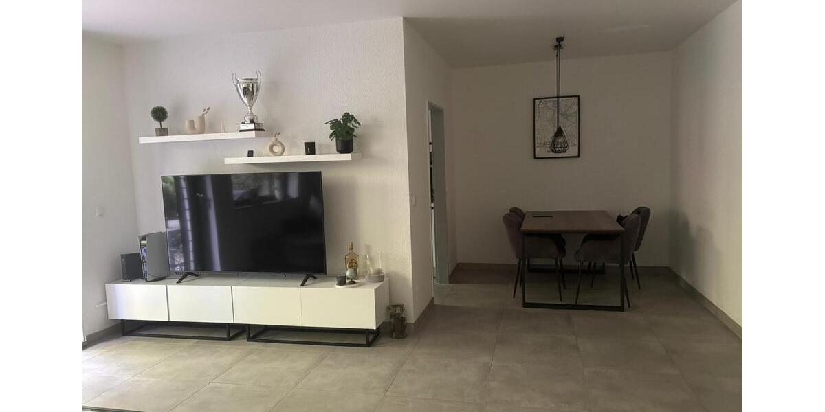 Terrassenwohnung Essen Stadtbezirk VIII - 2.5 Zimmer, 67 m&sup2;, 225.000&euro; | Angebot:26479229
