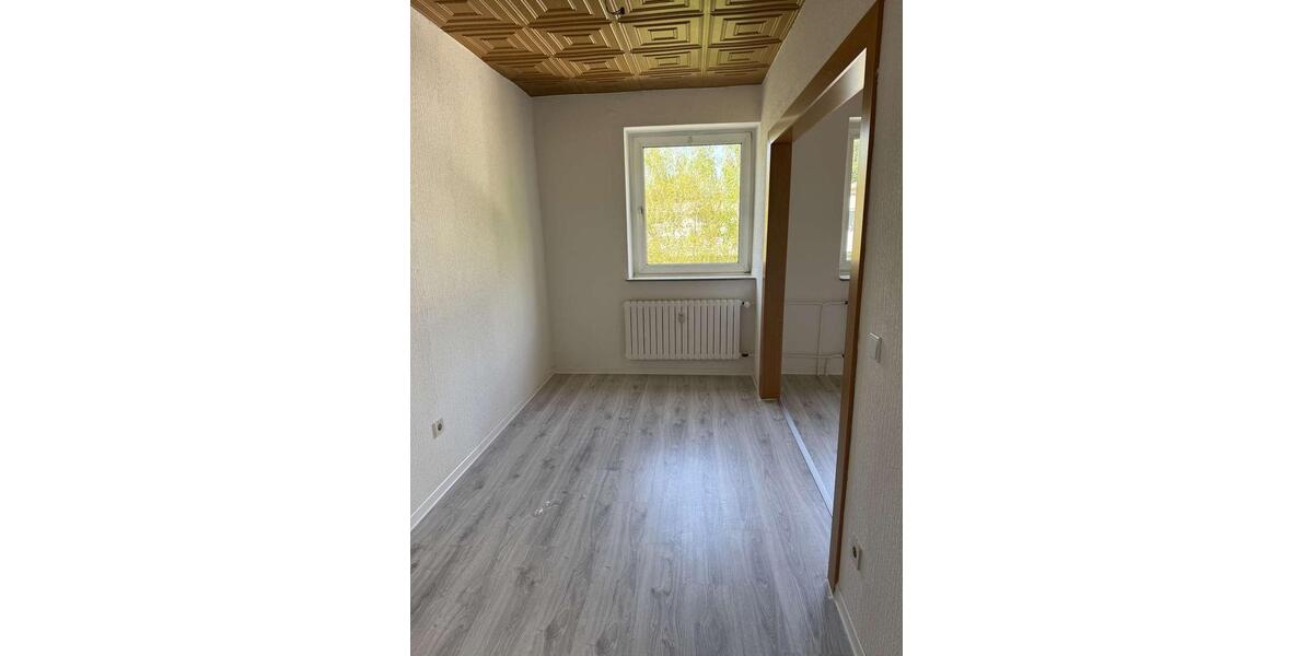 Etagenwohnung Essen Stadtbezirk V - 3 Zimmer, 50 m&sup2;, 480&euro; | Angebot:26313518