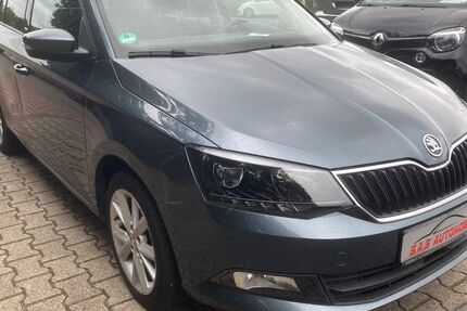 Skoda Fabia 152.340 km 4.300 &euro; Moers 47445