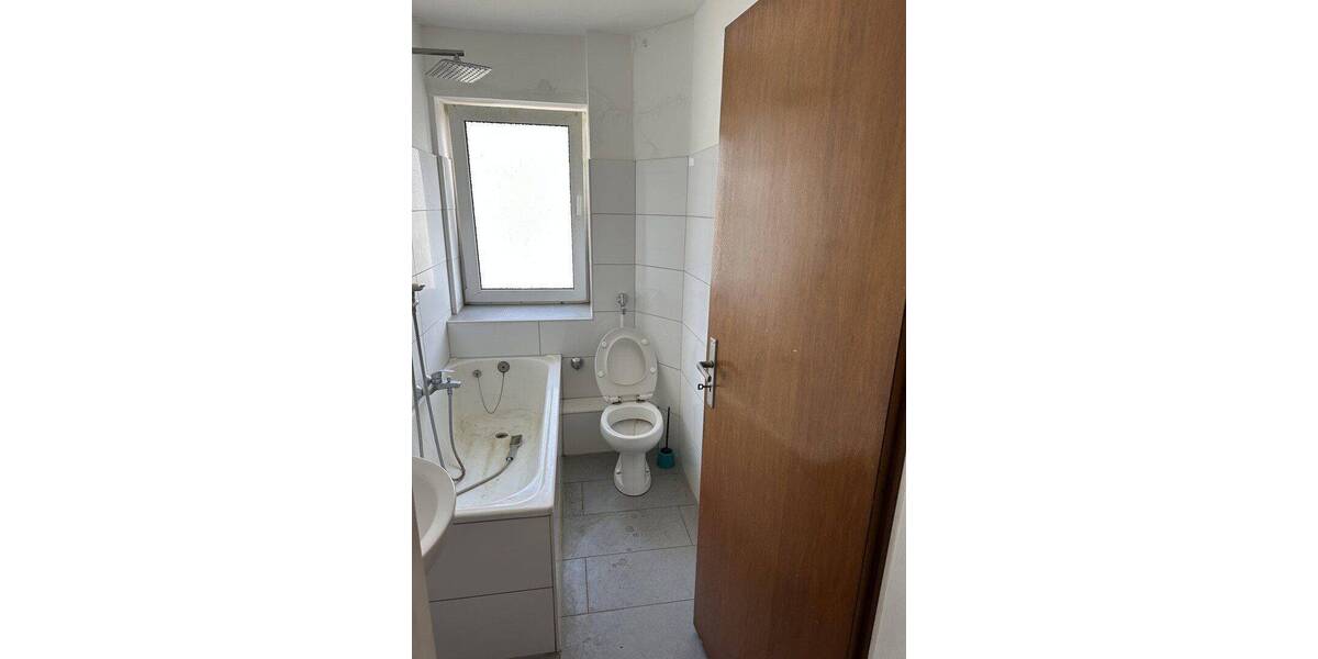 Etagenwohnung Bochum Gerthe - 5 Zimmer, 100 m&sup2;, 981&euro; | Angebot:25824690
