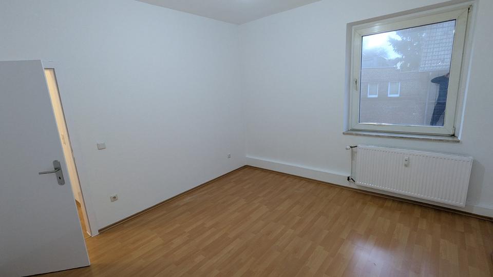 Etagenwohnung Oberhausen Biefang - 2 Zimmer, 58 m&sup2;, 420&euro; | Angebot:25714526