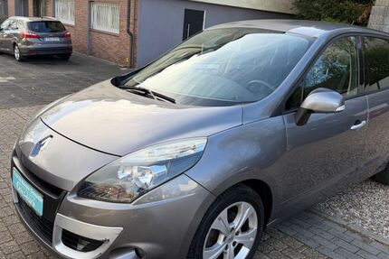 Renault Scenic 80.000 km 3.999 &euro; Essen 45147