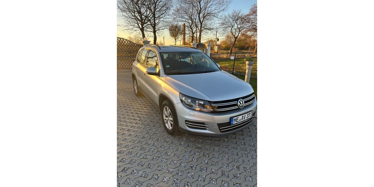 VW Tiguan 245.000 km 8.999 &euro; Velbert 42551