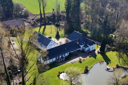 Märchenland :) Exklusiver Gutshof mit Nebengebäuden, Stallungen & Naturteich 1 zimmer