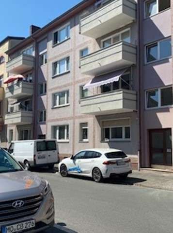 Wohnung zum Mieten in Duisburg 365 € 48.5 m²