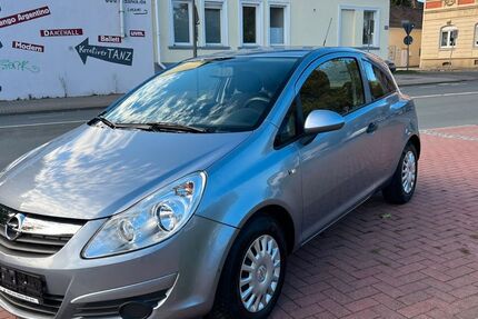 Opel Corsa 27.000 km 4.990 &euro; Recklinghausen 45657