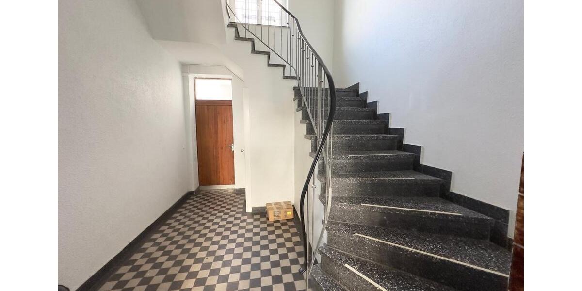 Helle 3.5-Zimmer Wohnung mitten in Essen-Frohnhausen zimmer