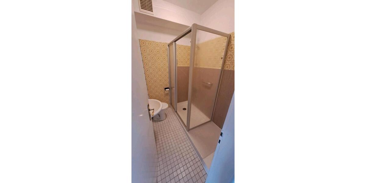 Erdgeschoßwohnung Essen Stadtbezirk III - 3 Zimmer, 75 m&sup2;, 150.000&euro; | Angebot:27457205