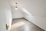 Etagenwohnung Wuppertal Langerfeld - 4 Zimmer, 134 m&sup2;, 999&euro; | Angebot:25643815