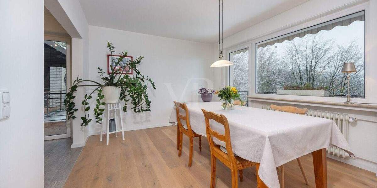 Etagenwohnung Velbert Langenberg - 4 Zimmer, 120 m&sup2;, 315.000&euro; | Angebot:25679815