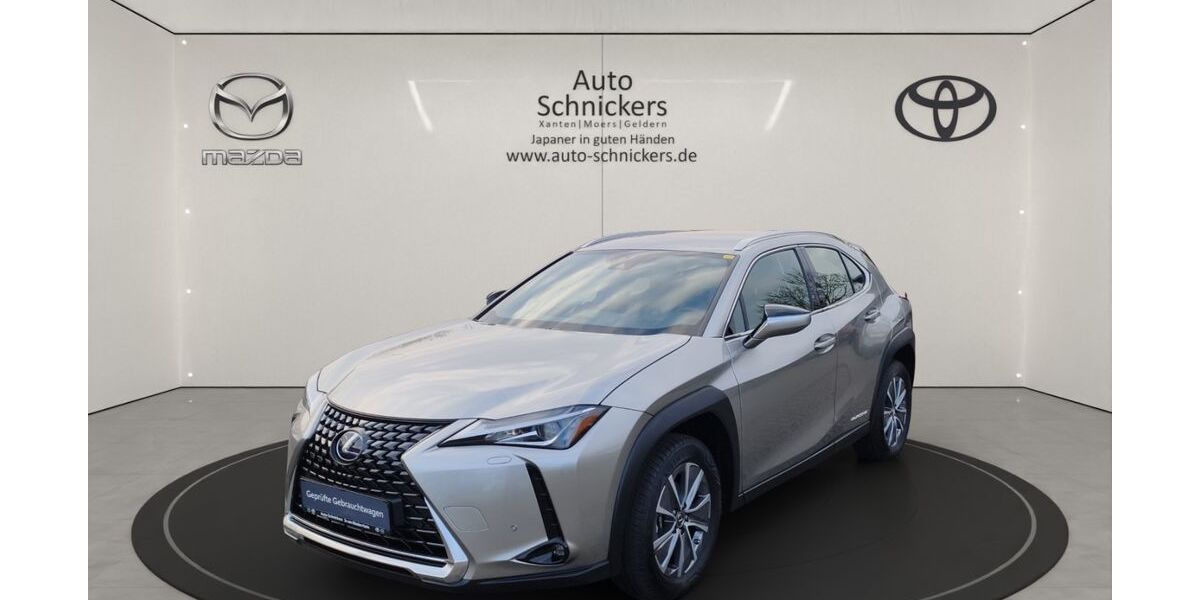 Lexus UX 2.933 km 25.490 &euro; Moers 47441