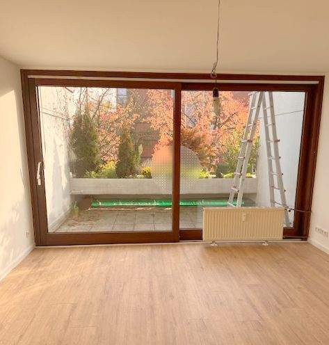 frisch renovierte Maisonettewohnung mit Terrasse mitten in D-Garath! 3 zimmer