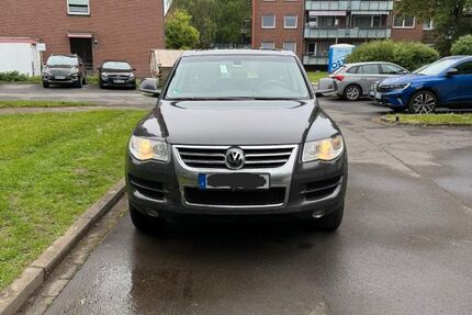 VW Touareg 363.000 km 4.499 &euro; Duisburg 47178