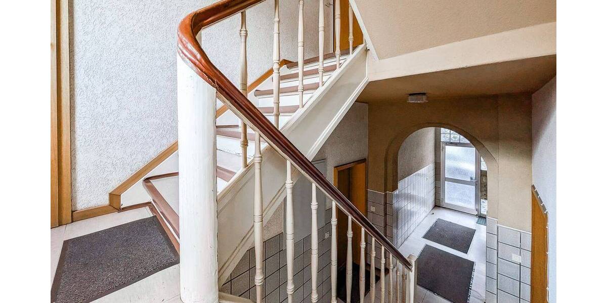 Mehrfamilienhaus, Wohnhaus Bochum Wattenscheid - 9 Zimmer, 225 m&sup2;, 250.000&euro; | Angebot:26401041