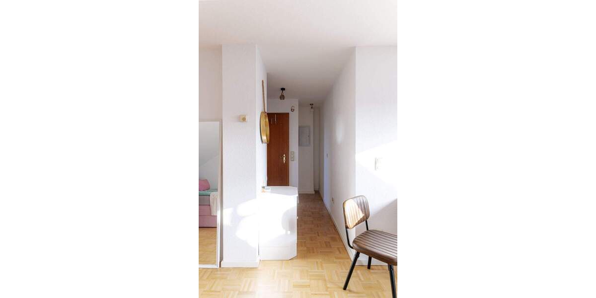 Möblierte Wohnung mit Einbauküche und Waschtrockner 1 zimmer