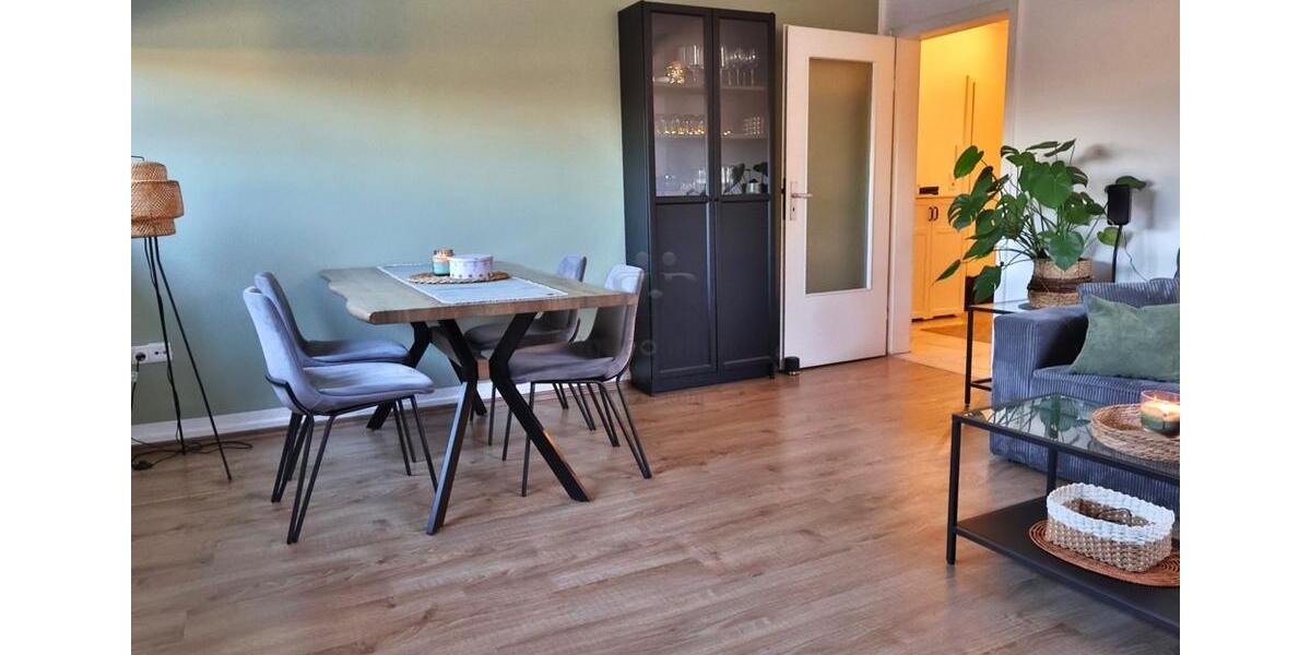 Schöne helle und gut geschnittene Wohnung in Moers-Holderberg 3 zimmer