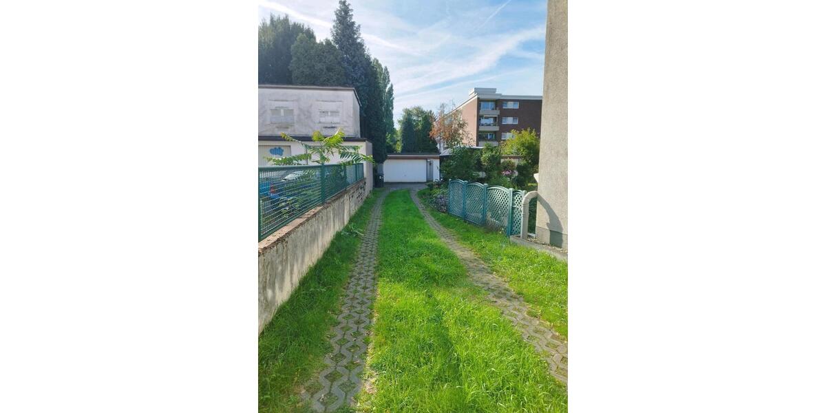 Etagenwohnung Oberhausen Alt-Oberhausen - 2 Zimmer, 65 m&sup2;, 155.000&euro; | Angebot:27487075