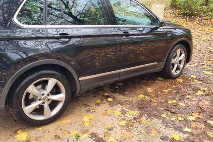 VW Tiguan 189.200 km 16.200 &euro; Wuppertal 42389