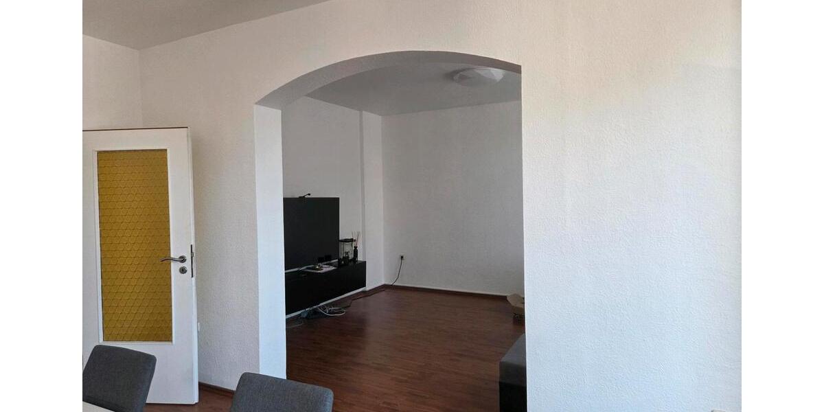 Großzügige Altbauwohnung 3.5 zimmer