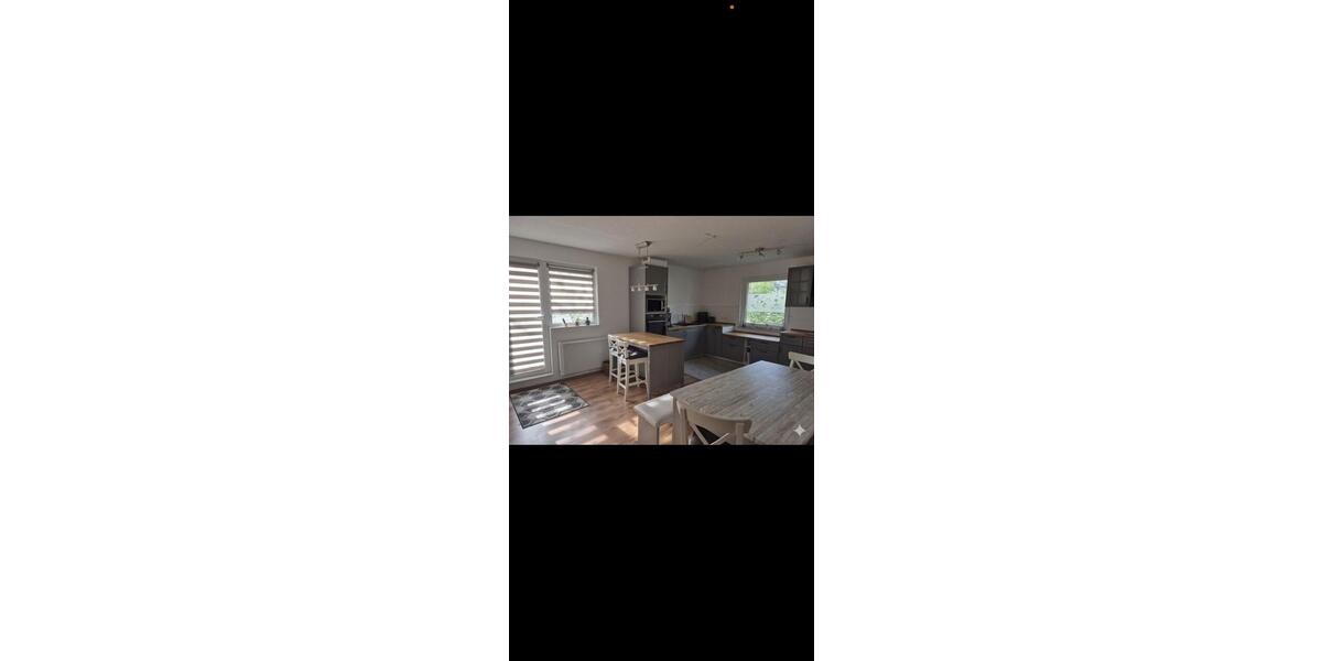 Etagenwohnung Wuppertal Gemarkung Nächstebreck - 4 Zimmer, 120 m&sup2;, 1.150&euro; | Angebot:26409245
