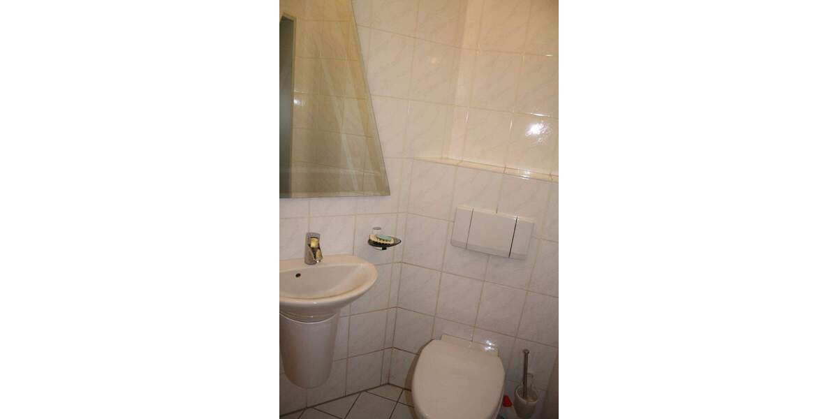 Gewerberäume in Herne-Sodingen mit Stellplätzen und Garage, eigenem Eingang 3 zimmer