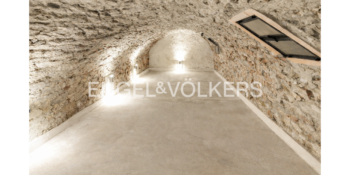 Historisches Fachwerk-Juwel für Familie & Beruf in Mettmann-Metzkausen 7 zimmer